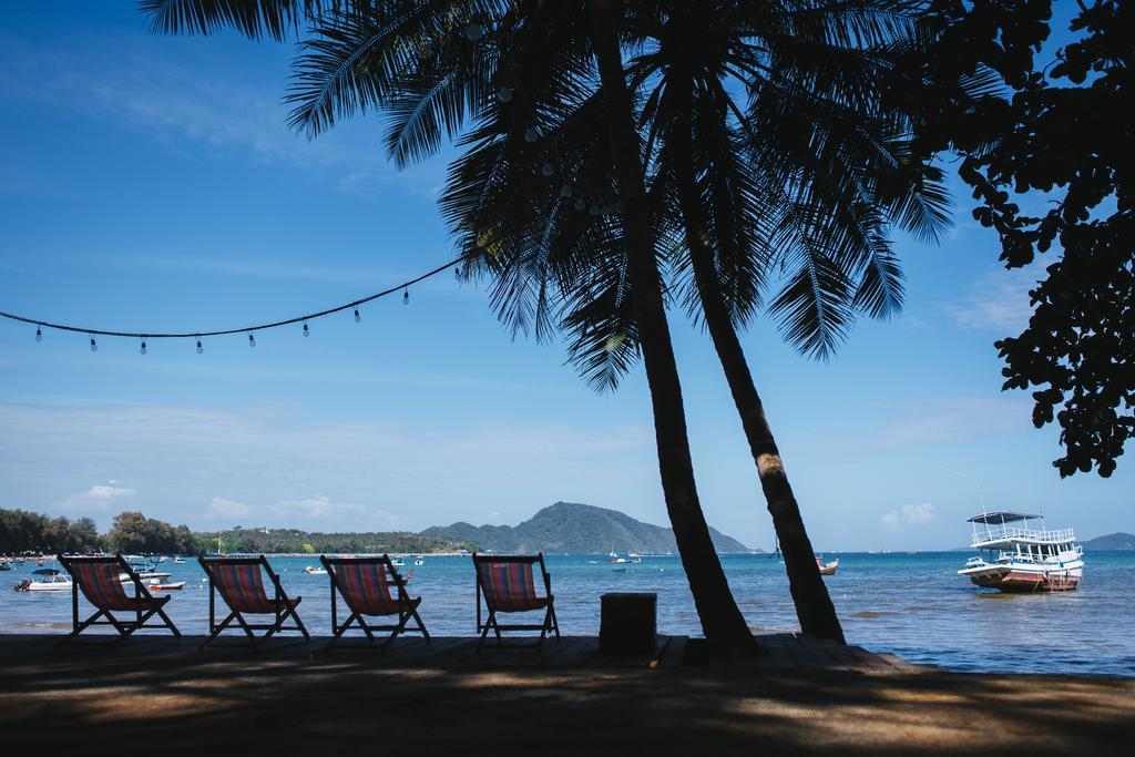 Rawai View Beachfront Exteriör bild