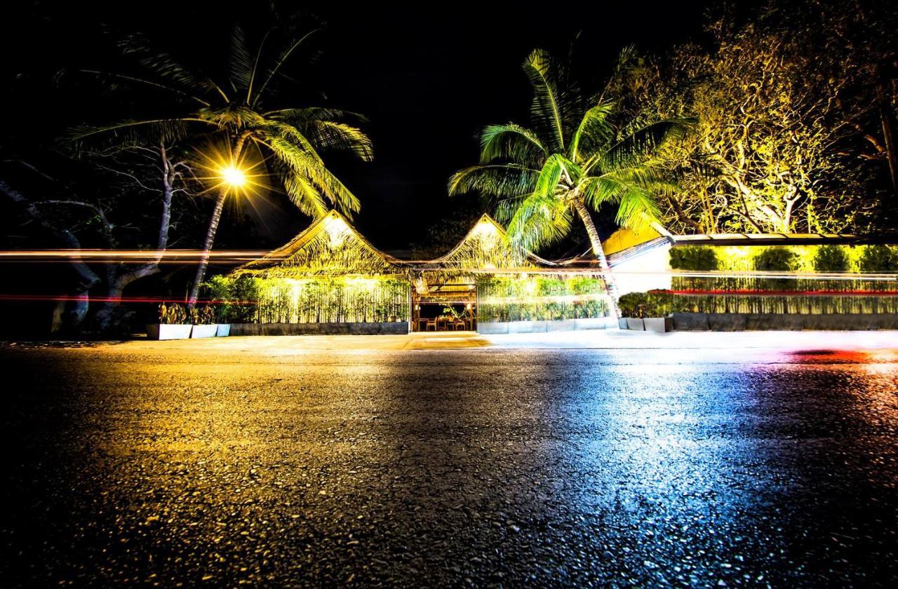 Rawai View Beachfront Exteriör bild