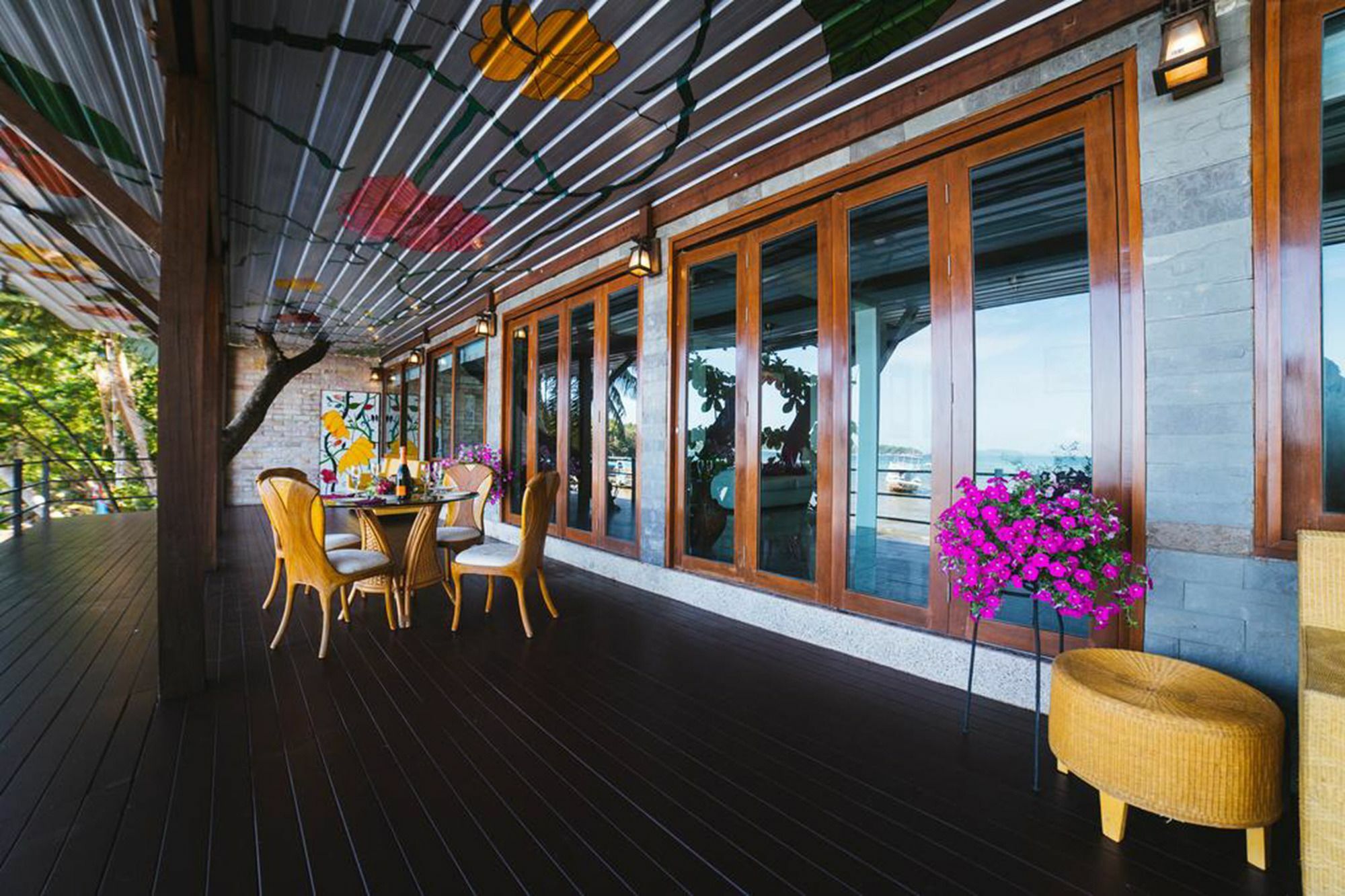 Rawai View Beachfront Exteriör bild